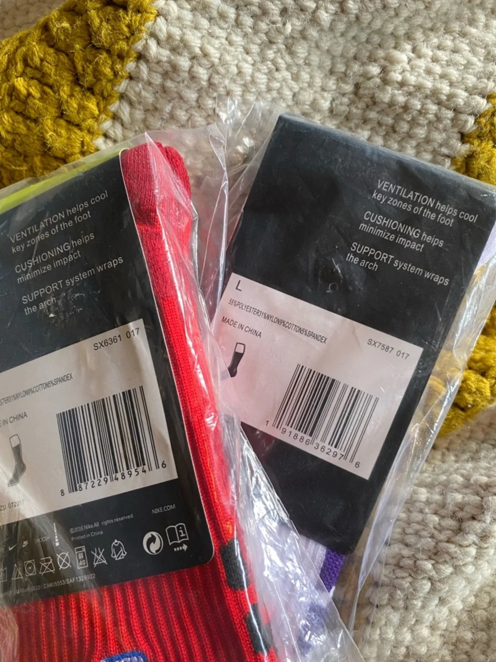 🆕 Two pairs Nike Elite NBA Athletic Socks Large